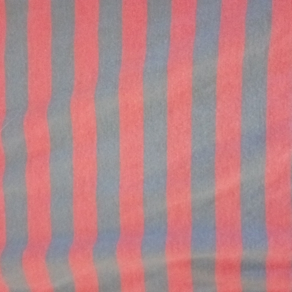 Large Maxi - Picture 2 of 2